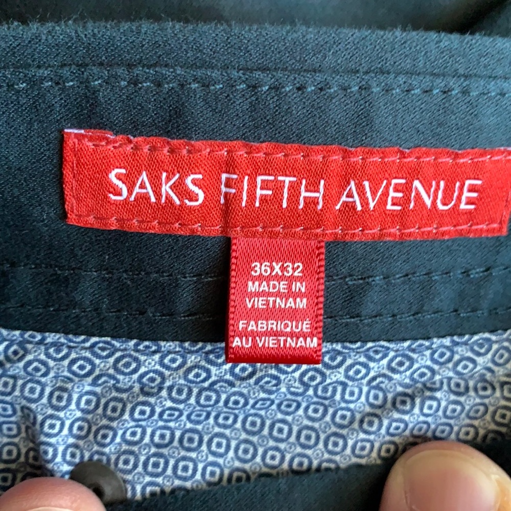 Saks Fifth Avenue pants 36X32.
